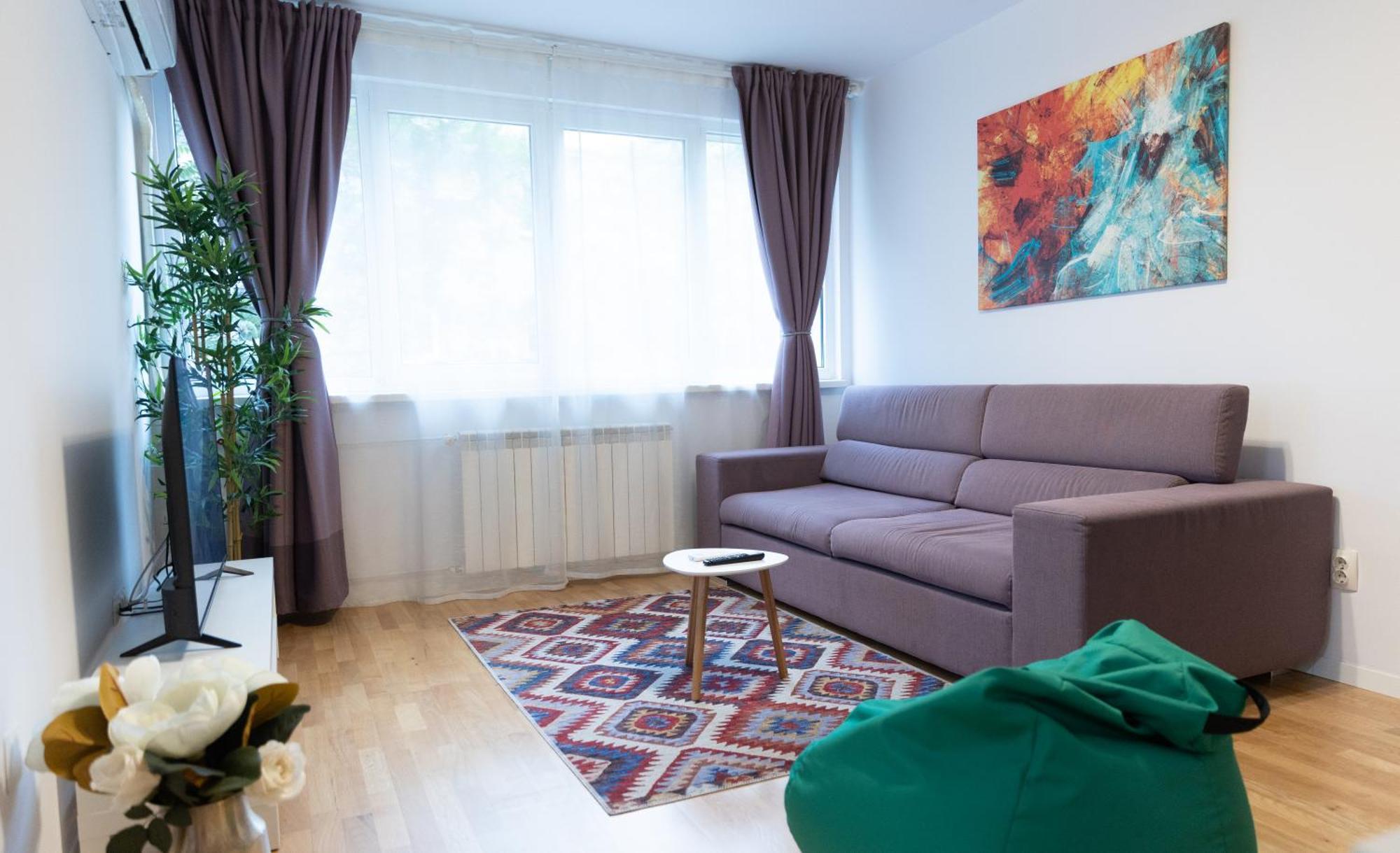 Old Town Central Oasis - Secured Parking Nearby - Self Check In - Metro Station At 1Min Bucureşti Ngoại thất bức ảnh